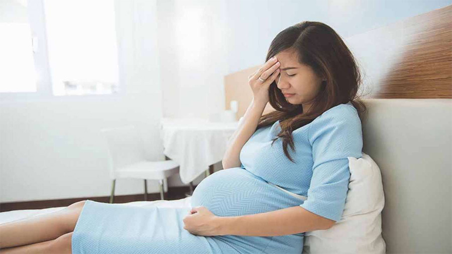 Bệnh viêm mũi dị ứng khi mang thai thường xảy ra ở đầu thai kì