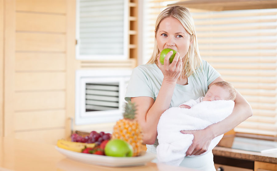 Bổ sung vitamin và khoáng chất để cải thiện nội tiết tố nữ sau sinh