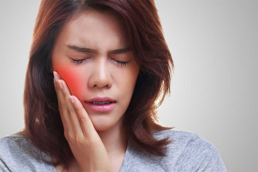 Dấu hiệu viêm xoang hàm: đau nhức hai bên hàm