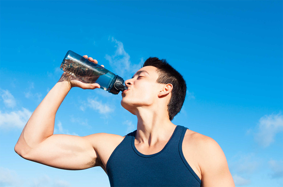 cần uống nước lọc thường xuyên khi giảm cân