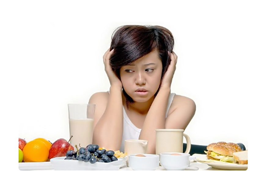 Thói quen ăn uống không lành mạnh dẫn đến rối loạn nội tiết tố nữ sau sinh